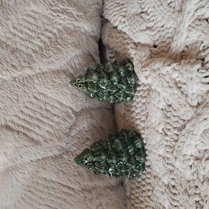 Evergreen tree salt and pepper shakers